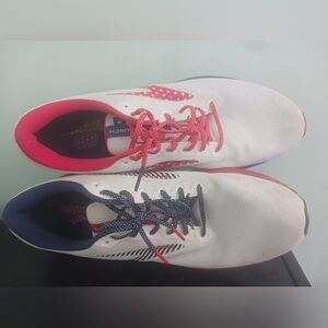 Brooks Mens Size 12 Launch 7